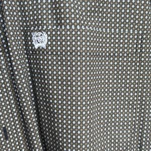 Cinch. Button down. Never washed at home
